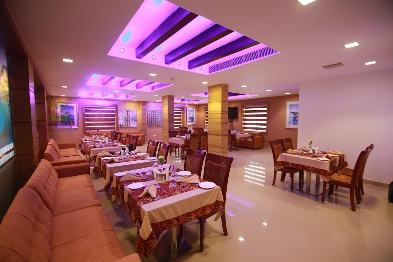 Rouba Residency Hotel Ponnāni Extérieur photo