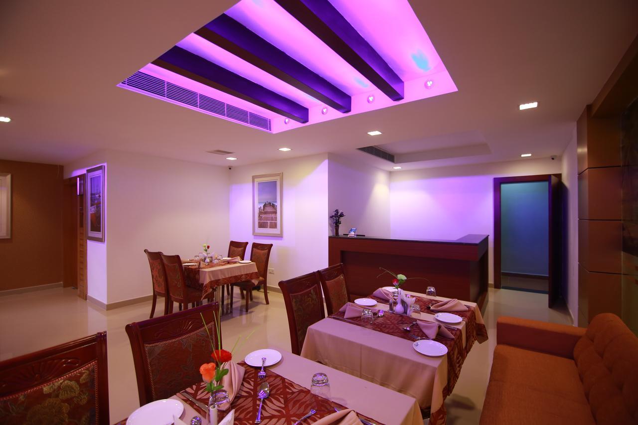 Rouba Residency Hotel Ponnāni Extérieur photo