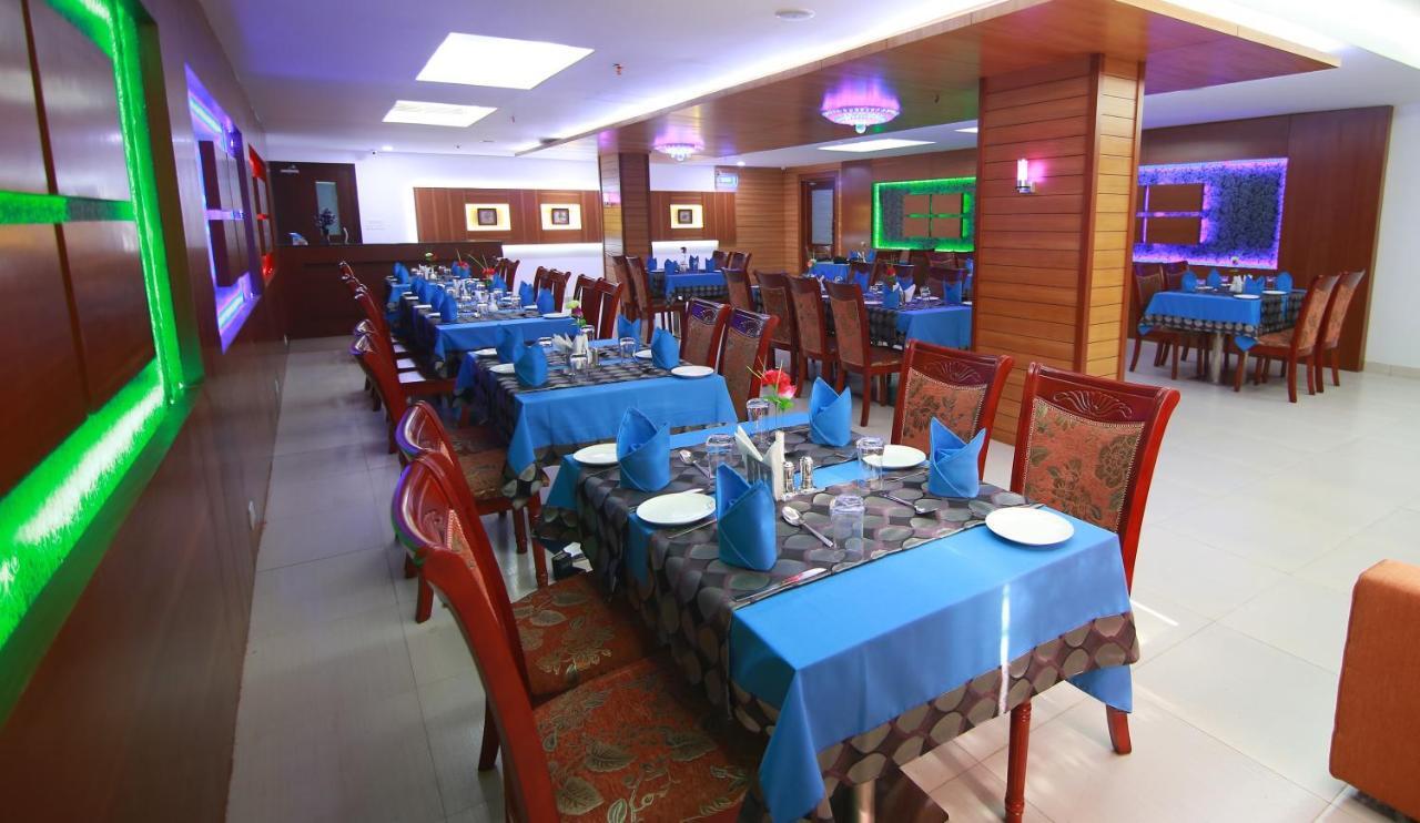 Rouba Residency Hotel Ponnāni Extérieur photo