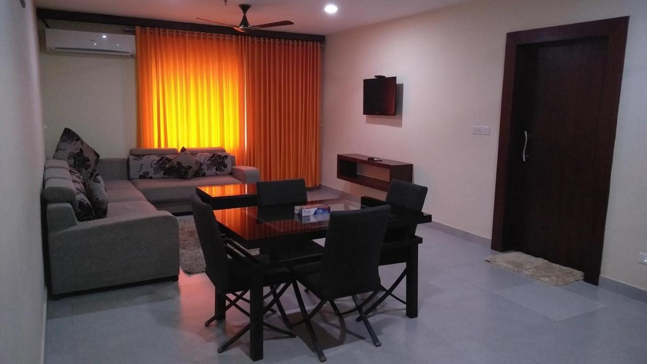 Rouba Residency Hotel Ponnāni Extérieur photo