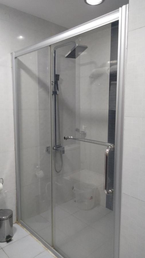 Rouba Residency Hotel Ponnāni Extérieur photo